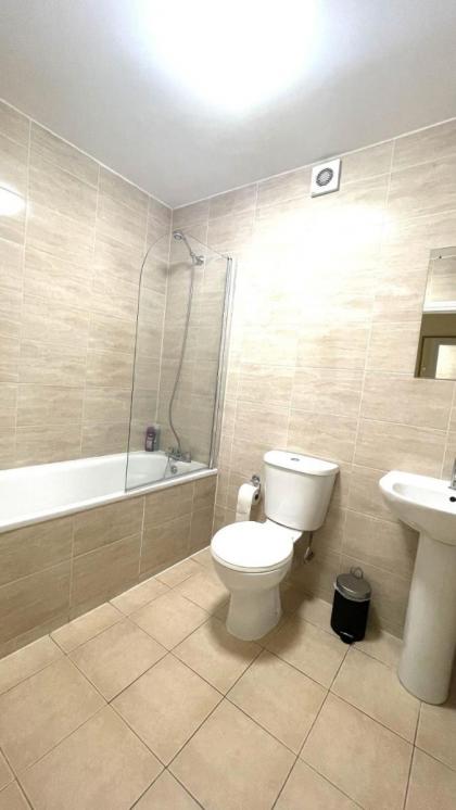 Camden Rooms - image 27