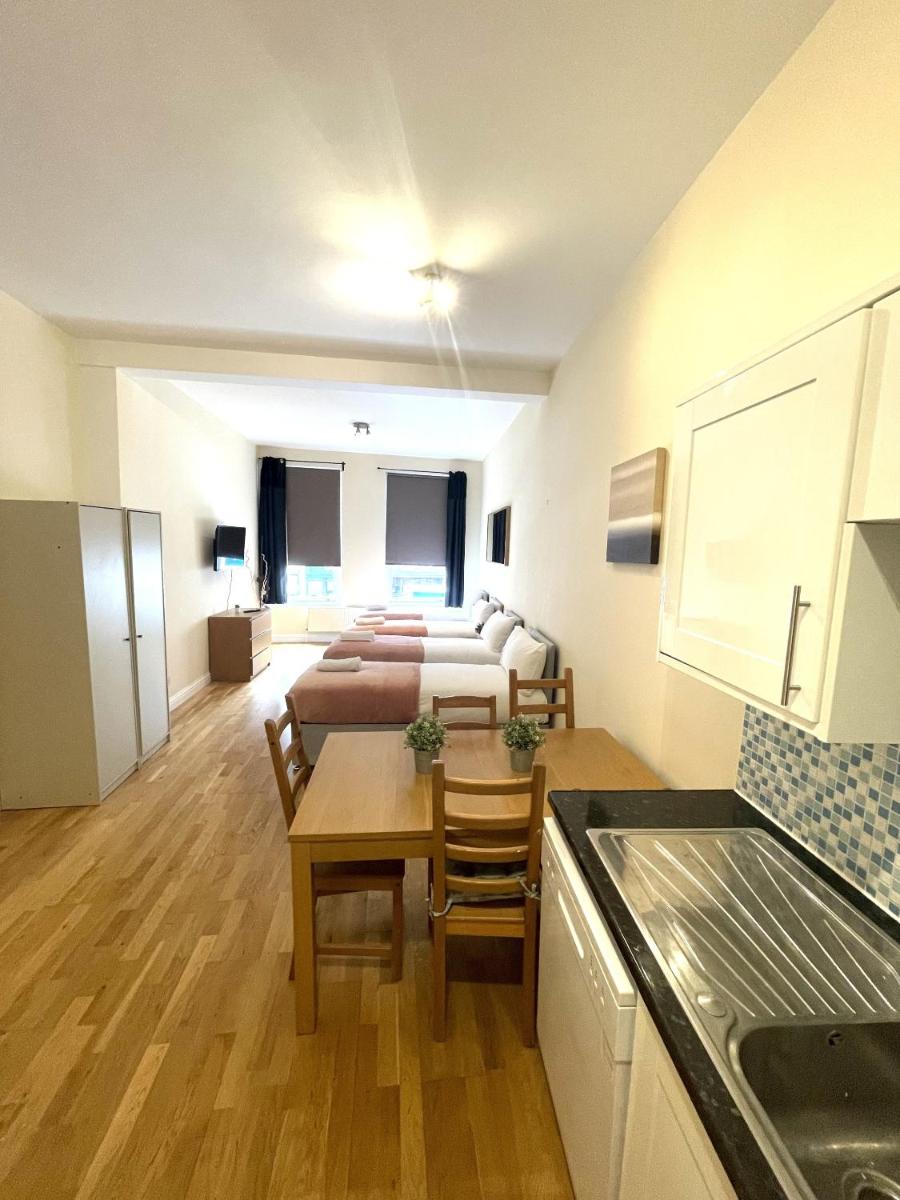 Camden Rooms - image 3