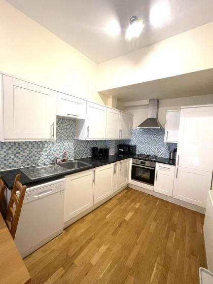 Camden Rooms - image 7
