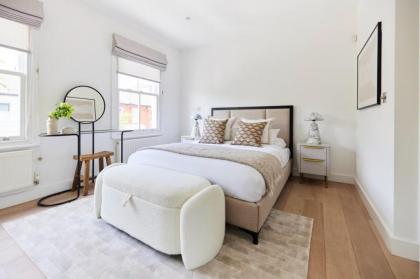 The Fulham Place - Classy 5BDR House with Garden - image 13