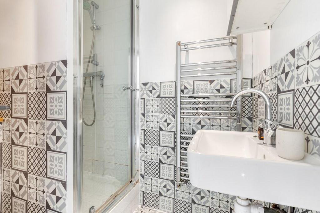 The Belsize Park Collection - image 2
