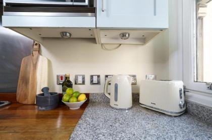 New! Best Location! 1 bedr/ 3beds/Covent Garden - image 15