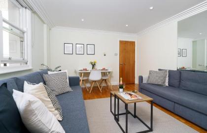 New! Best Location! 1 bedr/ 3beds/Covent Garden - image 2
