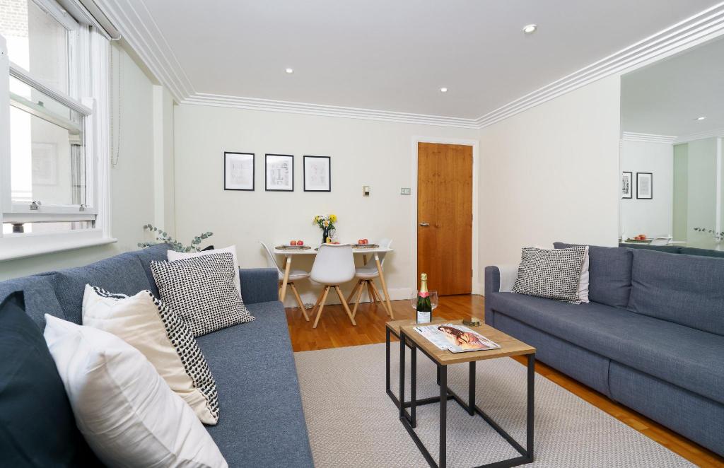 New! Best Location! 1 bedr/ 3beds/Covent Garden - image 2