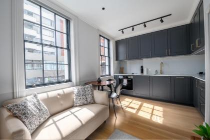 Trendy London Home GS1 - image 12