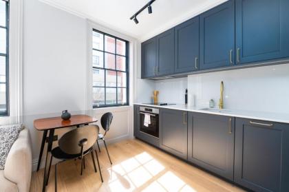 Trendy London Home GS1 - image 5