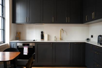 Trendy London Home GS1 - image 9