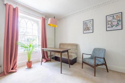 Charming & Central 2BD Flat - Islington - image 21