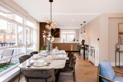 Ultra Luxury Central London 3Bed Apartment - image 3