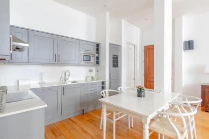 Chic 2BD Flat - 5 Minutes from Marylebone - image 7