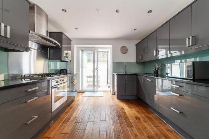 The Hammersmith Villa - image 10