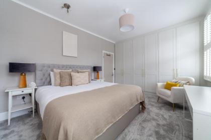 The Hammersmith Villa - image 2