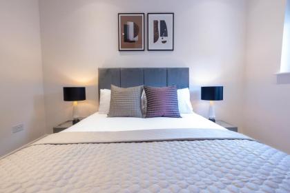 Premier London Apartments Near Camden markets & very close to tube stations by Sojo Stay - image 29