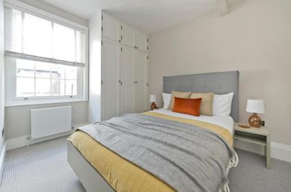 Fabulous three bedroom flat near Marylebone by UnderTheDoormat - image 4
