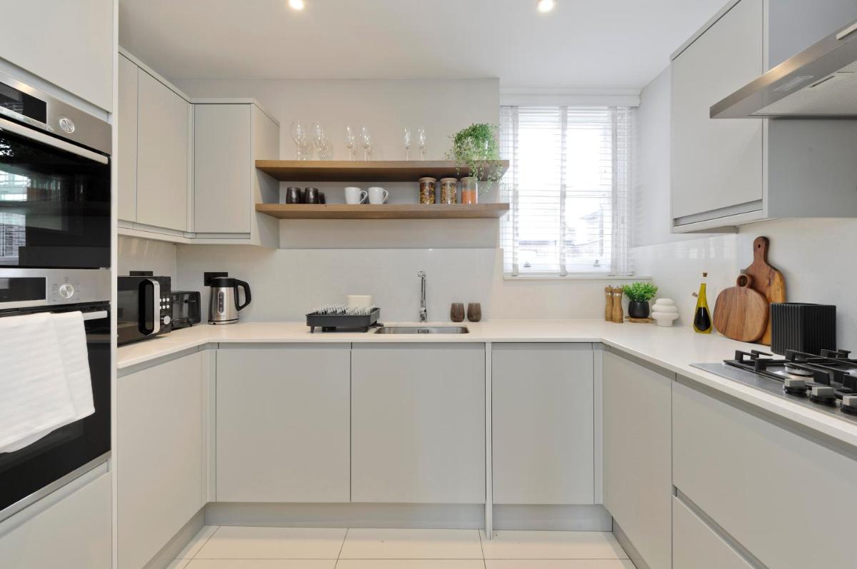 Fabulous three bedroom flat near Marylebone by UnderTheDoormat - image 5