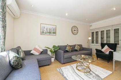 Fabulous House near the Science Museum London 