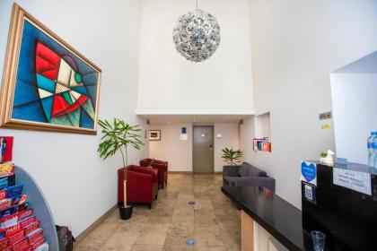 Arch Apartment - image 14