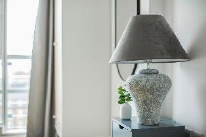 The Lambeth Apartment - image 12