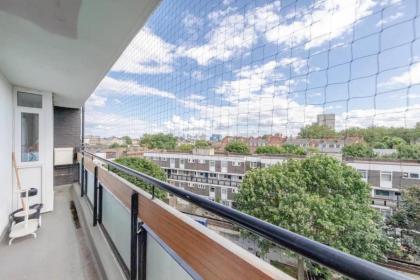 Central 2BD Flat with Balcony - Shoreditch - image 29