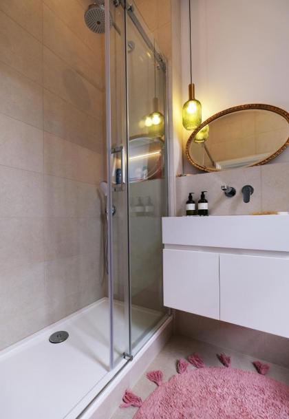 Quaint Apartment in Primrose Hill London - image 19