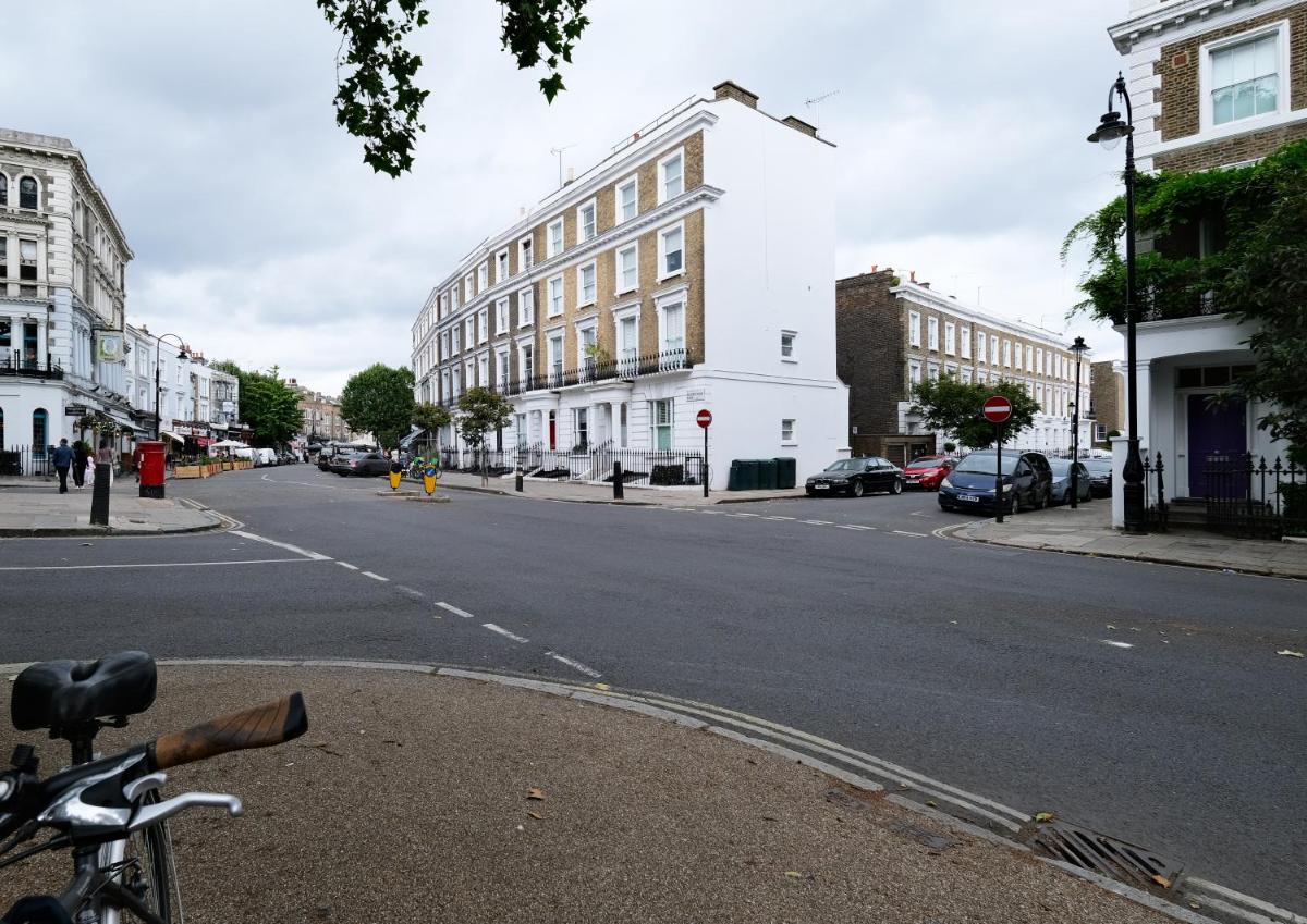 Quaint Apartment in Primrose Hill London - image 5