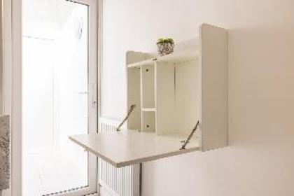 The Fordham Flats - image 9