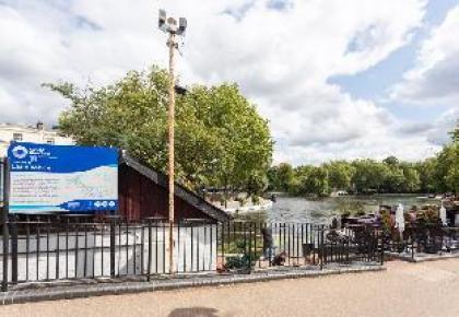 Zone 1 | Private | Fast wifi - image 15