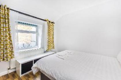 Fast WiFi | Sleeps 4 | Pet-friendly - image 8