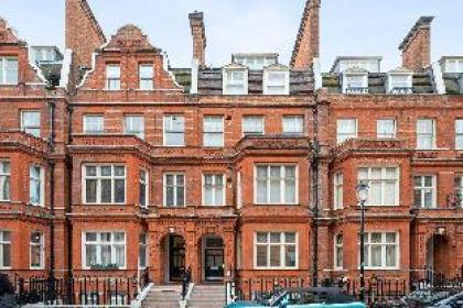 Impressive Flat across Harrods