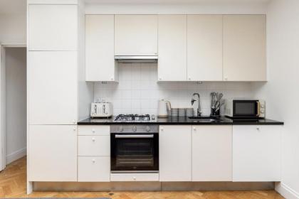 The Shepherd's Bush Luxury Villas - image 4