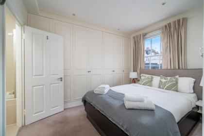 Luxury 2 Bedroom Apartment On Portobello Road - image 14