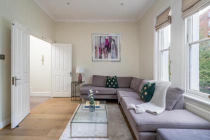 Luxury 2 Bedroom Apartment On Portobello Road - image 23