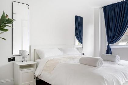 First Class Living Experience Luxury In Harley St - image 15