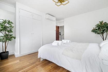 First Class Living Experience Luxury In Harley St - image 19