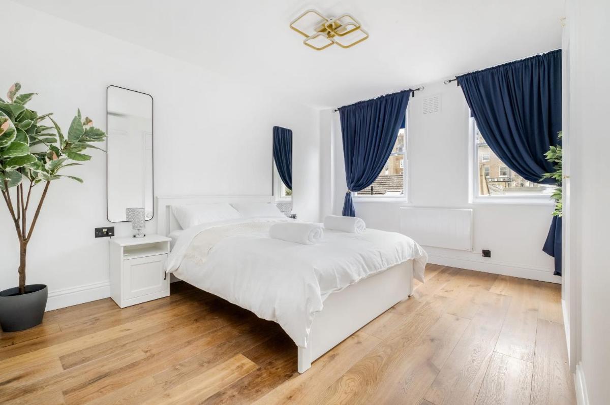 First Class Living Experience Luxury In Harley St - image 5