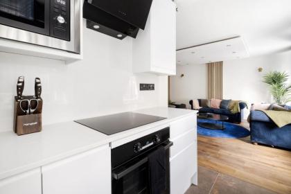 First Class Living Experience Luxury In Harley St - image 8