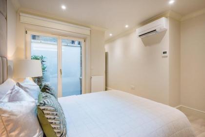 Marble Arch Suite 2-Hosted by Sweetstay - image 21