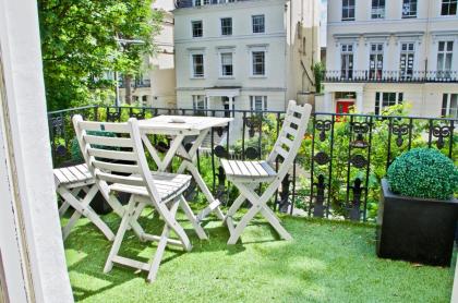 Stunning flat in Notting Hill