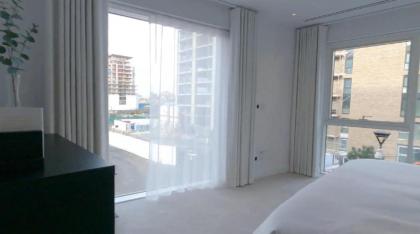 Chelsea Harbour 2-Bed Apartment in London - image 15