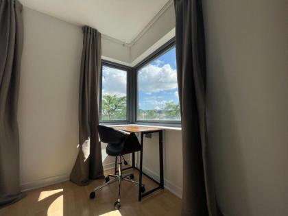 Quiet Luxe Home with GYM and Free Parking - image 5