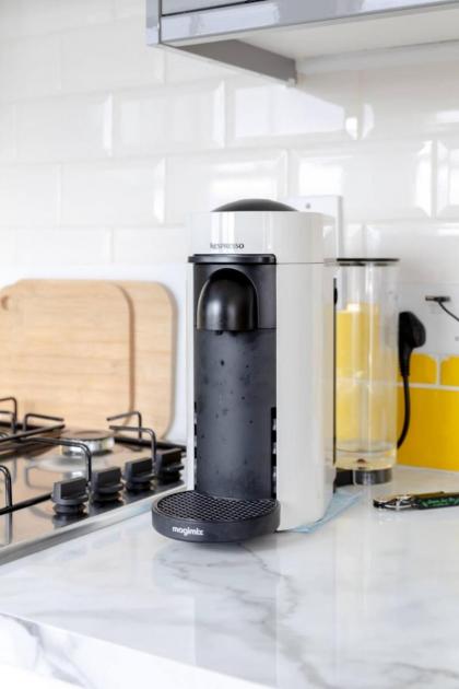 Top Floor 1BD Flat with Balcony - Ladbroke Grove - image 25