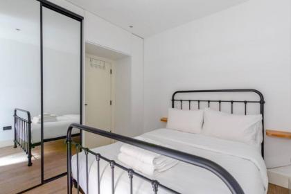 Charming & Stylish 1BD Flat - Bethnal Green - image 16