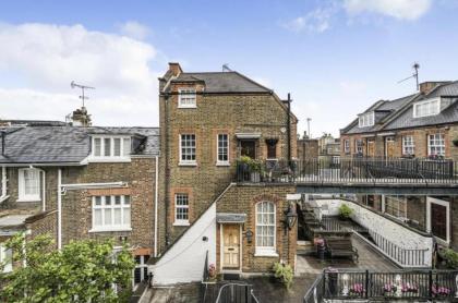 Unique Gem in Kensington