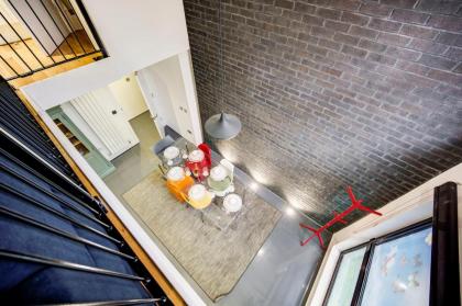 Shoreditch 3-Storey Maisonette - by Living Elite Apartments - image 25