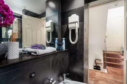 Iffley Apartment 1 - image 13