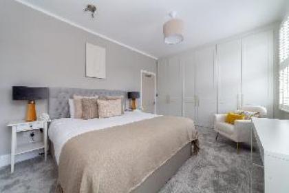 The Hammersmith Apartments - image 4