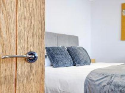 Serene 2BR Retreat in Bishop's Stortford - image 10