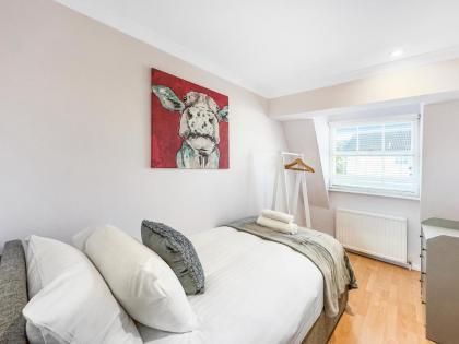Serene 2BR Retreat in Bishop's Stortford - image 20