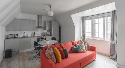 The Apartments Kensington High Street - image 22