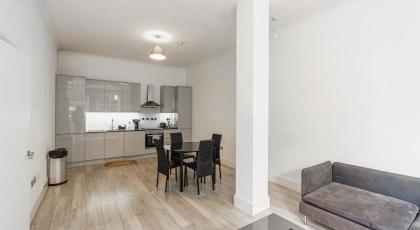 The Apartments Kensington High Street - image 7